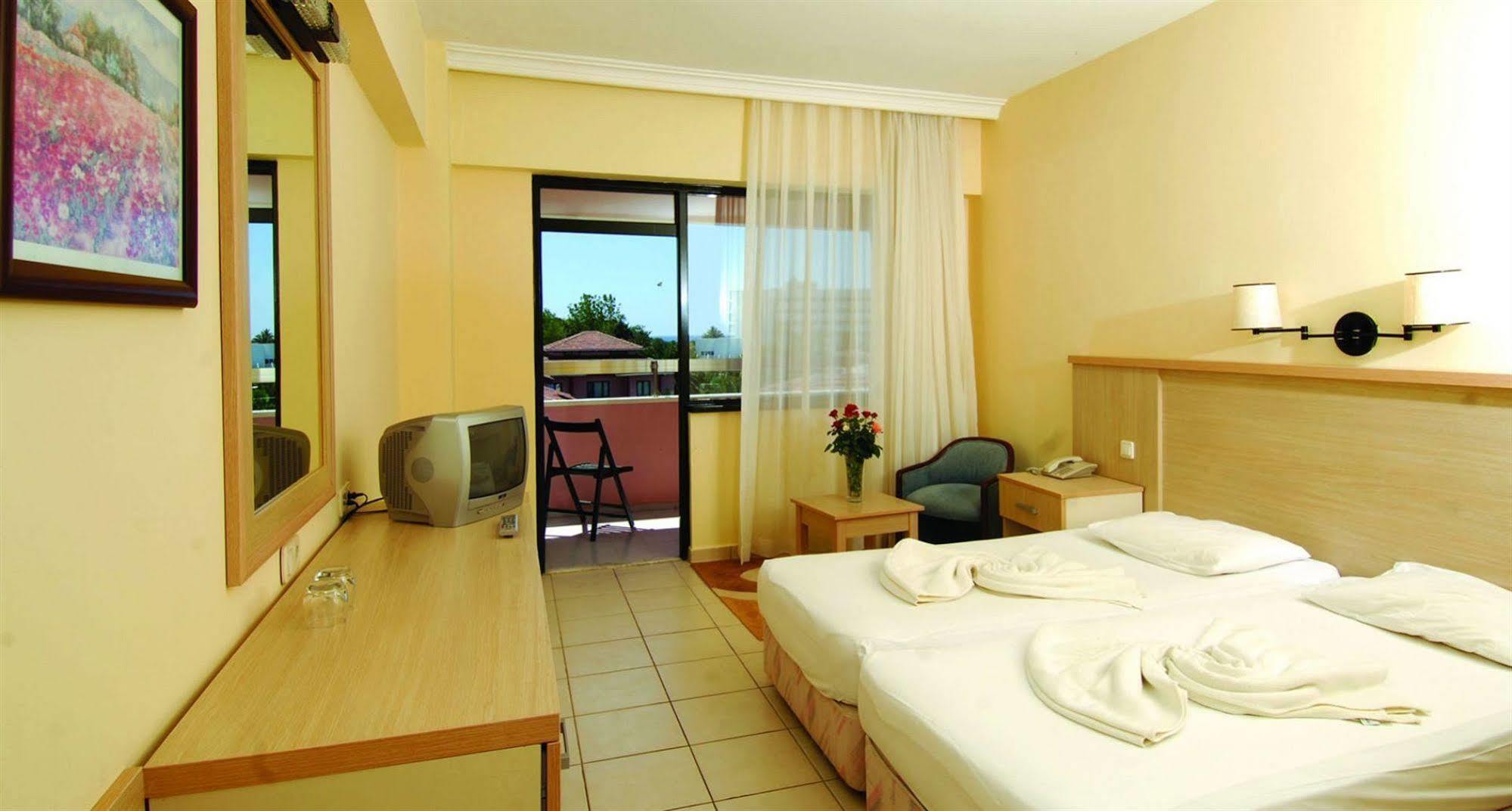 Sural Garden Hotel 시데 외부 사진
